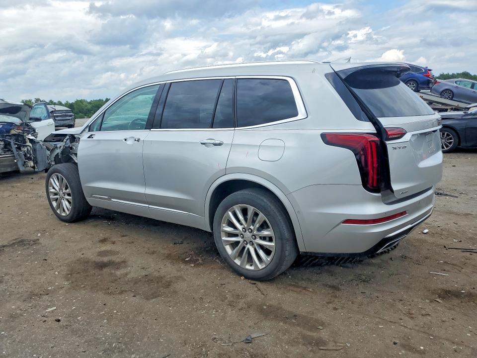 62831776 :رقم المزاد ، 1GYKPDRS7LZ135762 vin ، 2020 Cadillac Xt6 مزاد بيع