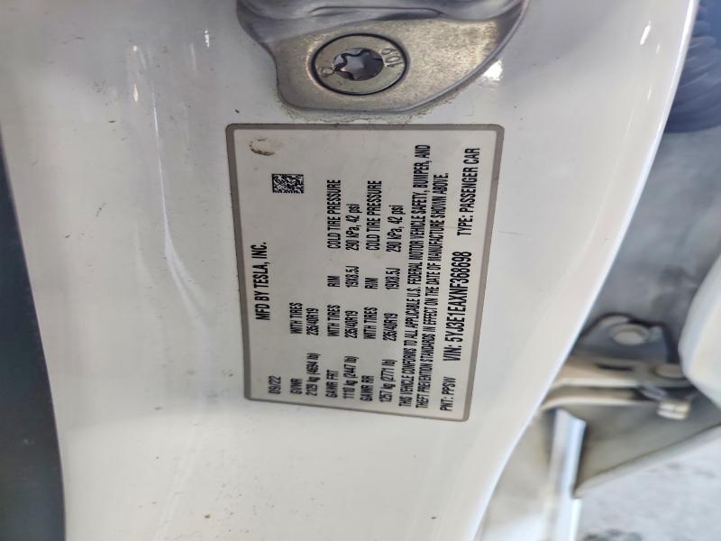 60530836 :رقم المزاد ، 5YJ3E1EAXNF368698 vin ، 2022 Tesla Model 3 مزاد بيع
