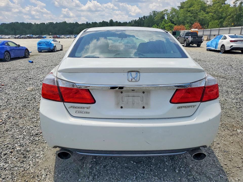Продажа на аукционе авто 2014 Honda Accord, vin: 1HGCR2F5XEA017182, номер лота: 59977586