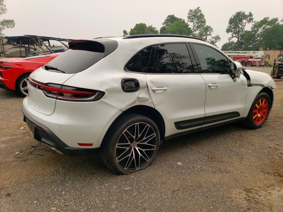 Продаж на аукціоні авто 2022 Porsche Macan, vin: WP1AA2A59NLB03509, номер лоту: 60744156