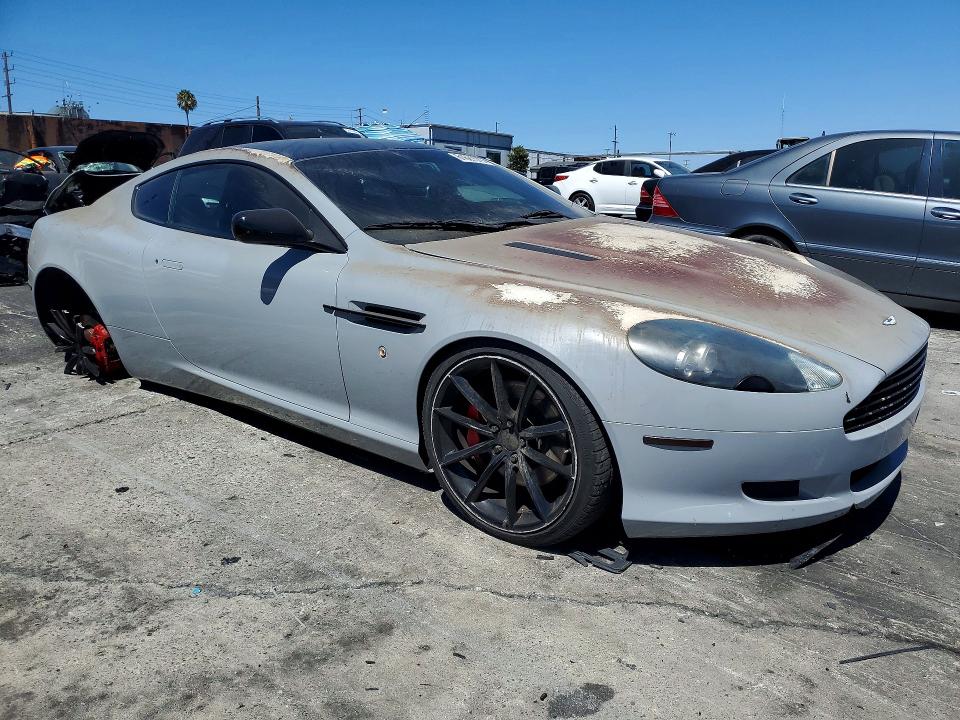 61621576 :رقم المزاد ، SCFAD01A75GA00936 vin ، 2005 Aston Martin Db9 مزاد بيع