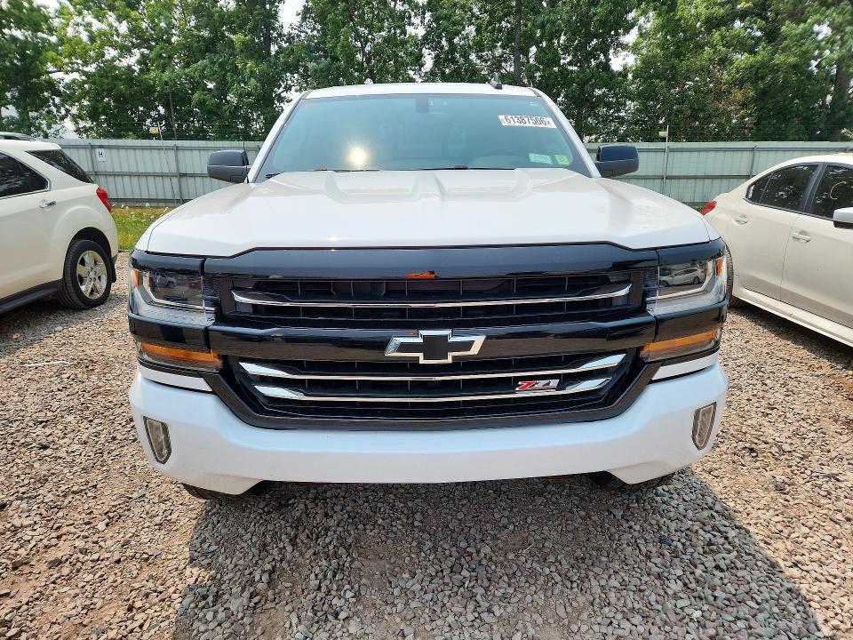 Продаж на аукціоні авто 2017 Chevrolet Silverado, vin: 1GCVKREC7HZ373213, номер лоту: 61387506