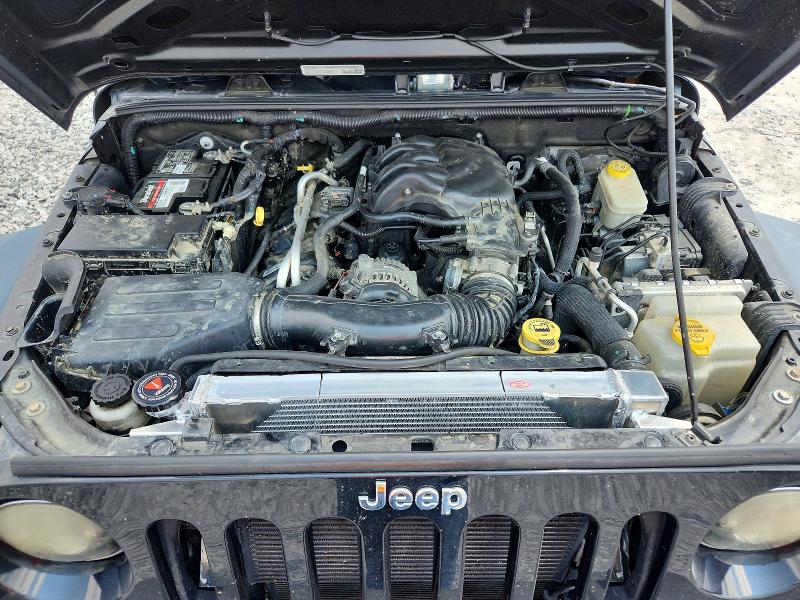 62484916 :رقم المزاد ، 1C4BJWDG4EL269379 vin ، 2014 Jeep Wrangler Unlimited مزاد بيع