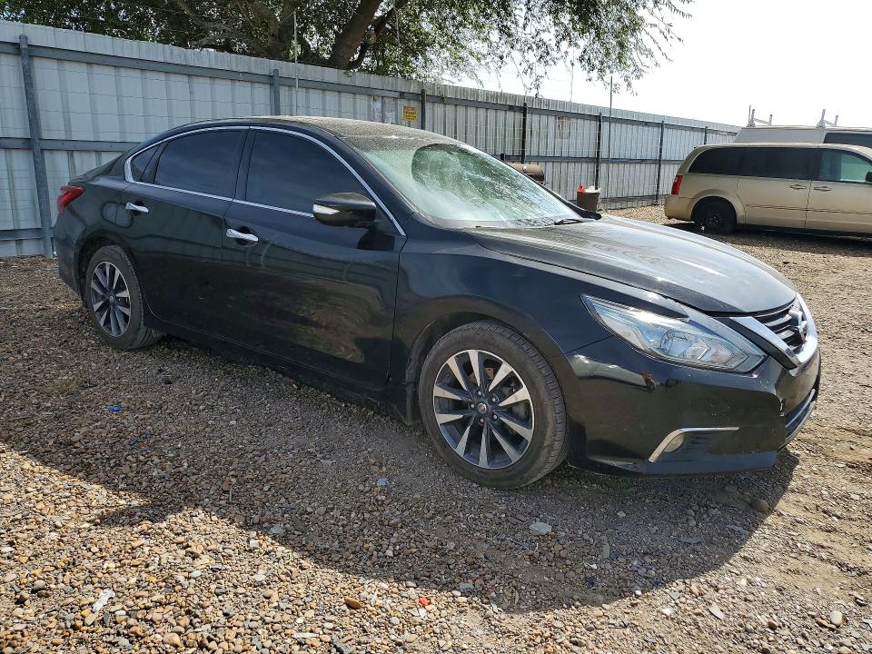 2016 Nissan Altima მანქანა იყიდება აუქციონზე, vin: 1N4AL3AP7GC198972, აუქციონის ნომერი: 63349466