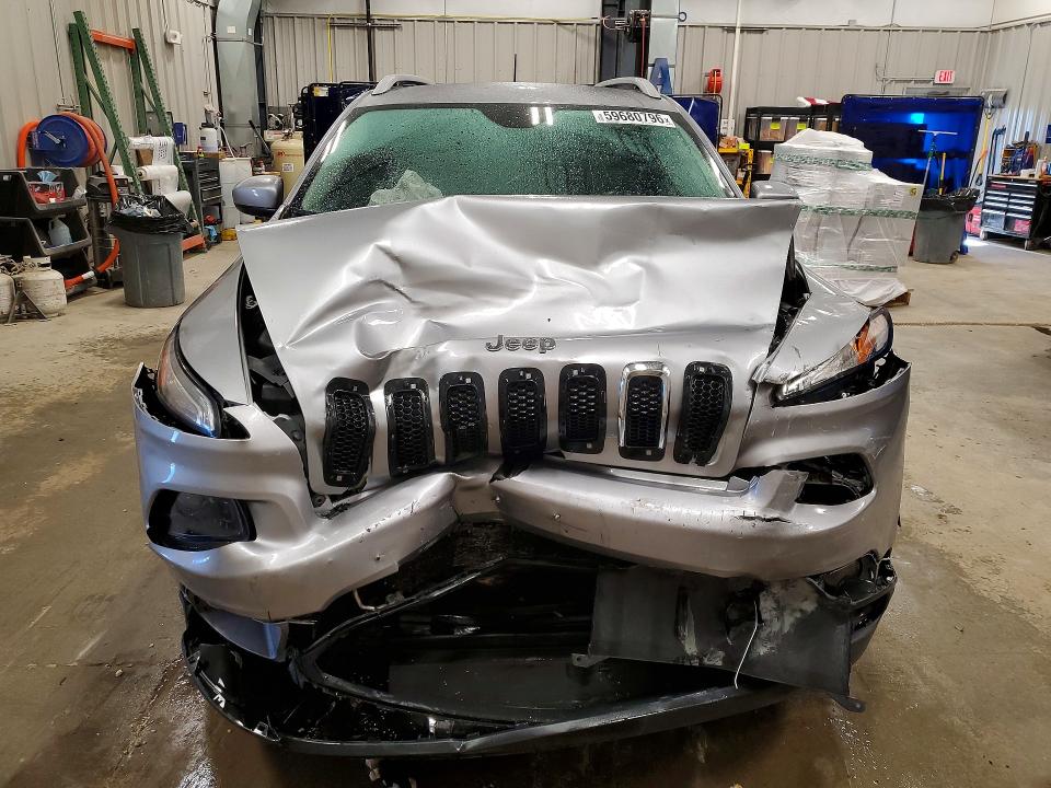 Продажа на аукционе авто 2017 Jeep Cherokee, vin: 1C4PJMCS1HW538683, номер лота: 59680796