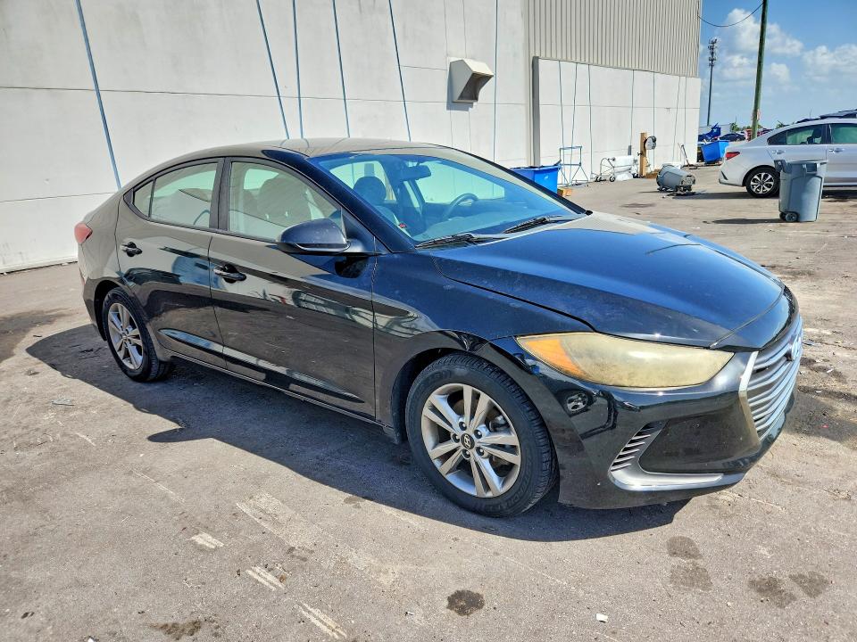 Продажа на аукционе авто 2018 Hyundai Elantra, vin: KMHD84LF3JU491087, номер лота: 61399016