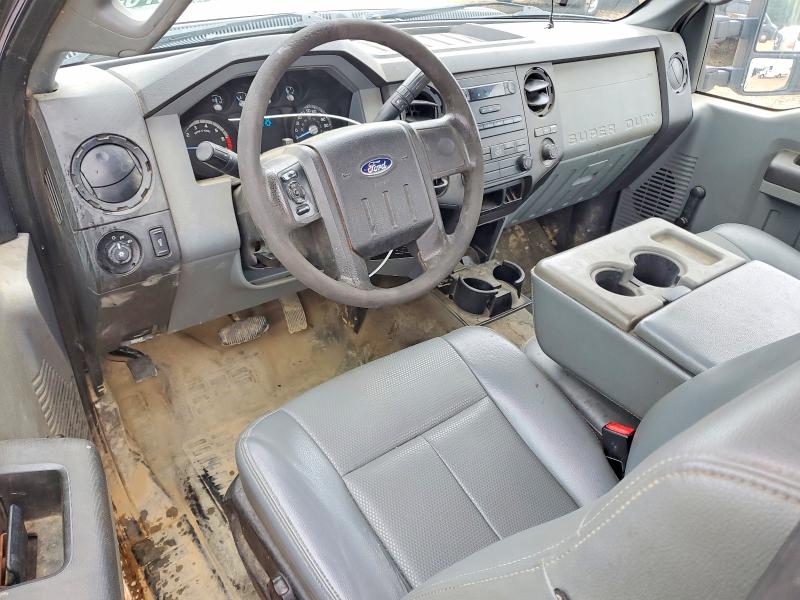62137656 :رقم المزاد ، 1FTBF2A68GED33081 vin ، 2016 Ford F250 مزاد بيع
