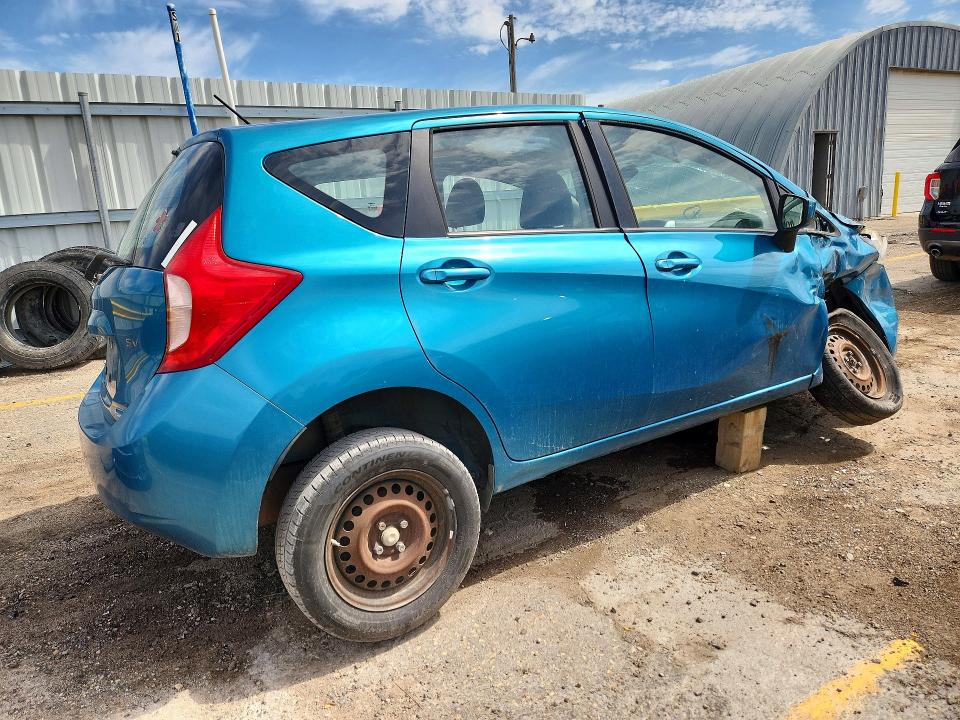 2015 Nissan Versa Note მანქანა იყიდება აუქციონზე, vin: 3N1CE2CP9FL394700, აუქციონის ნომერი: 60673376