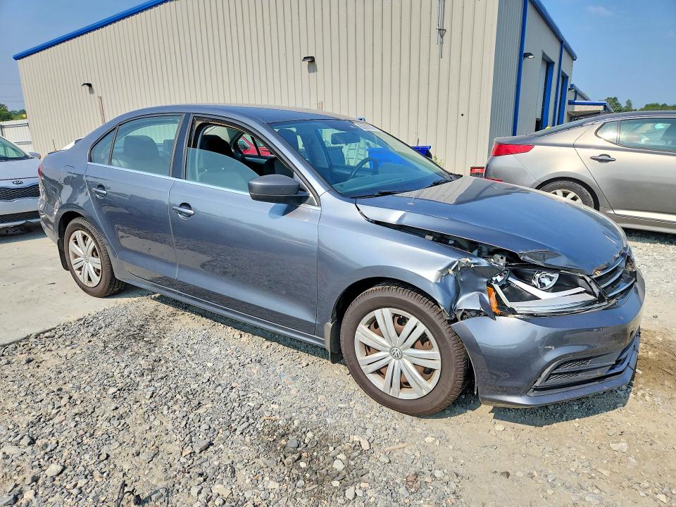 63099996 :رقم المزاد ، 3VW2B7AJ4HM212148 vin ، 2017 Volkswagen Jetta مزاد بيع