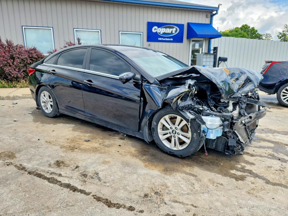 60565596 :رقم المزاد ، 5NPEB4AC3DH791911 vin ، 2013 Hyundai Sonata مزاد بيع