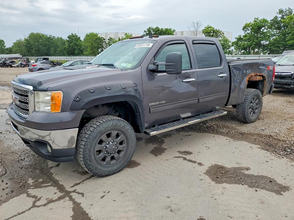 62631716 :رقم المزاد ، 1GT120C89BF118287 vin ، 2011 Gmc Sierra مزاد بيع