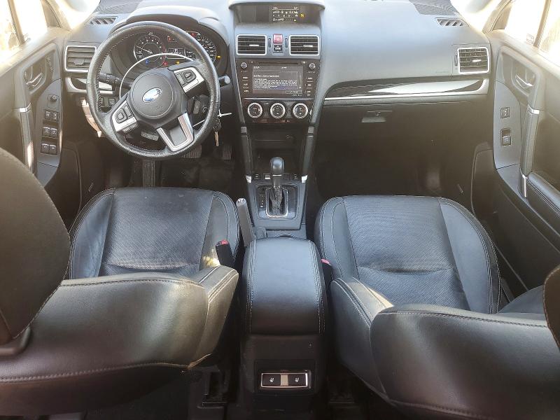 60790316 :رقم المزاد ، JF2SJESC7HH506062 vin ، 2017 Subaru Forester مزاد بيع