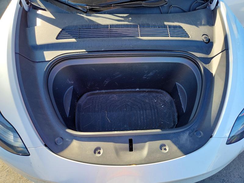 Продажа на аукционе авто 2025 Tesla Model Y, vin: 7SAYGDED4SF277419, номер лота: 61181886