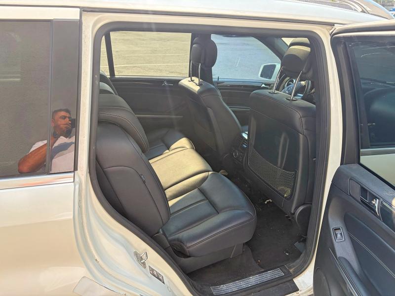 Продажа на аукционе авто 2012 Mercedes-benz Gl, vin: 4JGBF2FEXCA780458, номер лота: 63059836