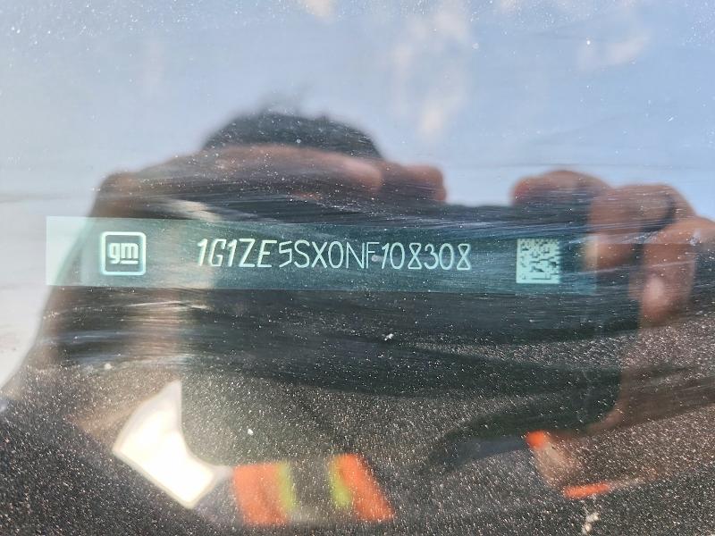 60626136 :رقم المزاد ، 1G1ZE5SX0NF108308 vin ، 2022 Chevrolet Malibu مزاد بيع
