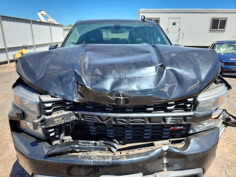 61071276 :رقم المزاد ، 3GCPYCEF3MG252865 vin ، 2021 Chevrolet Silverado مزاد بيع