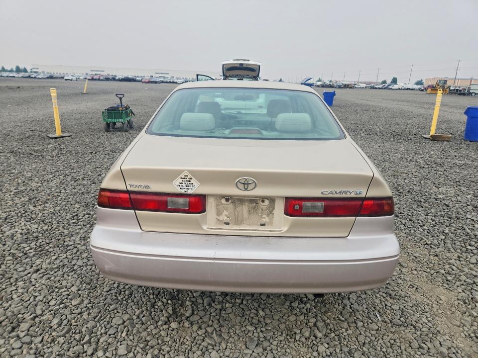 1998 Toyota Camry მანქანა იყიდება აუქციონზე, vin: JT2BG22K3W0119399, აუქციონის ნომერი: 61981636