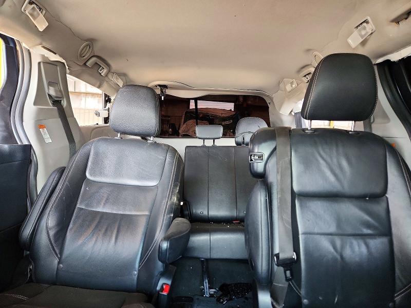 Продаж на аукціоні авто 2018 Toyota Sienna, vin: 5TDXZ3DC6JS944975, номер лоту: 61091496
