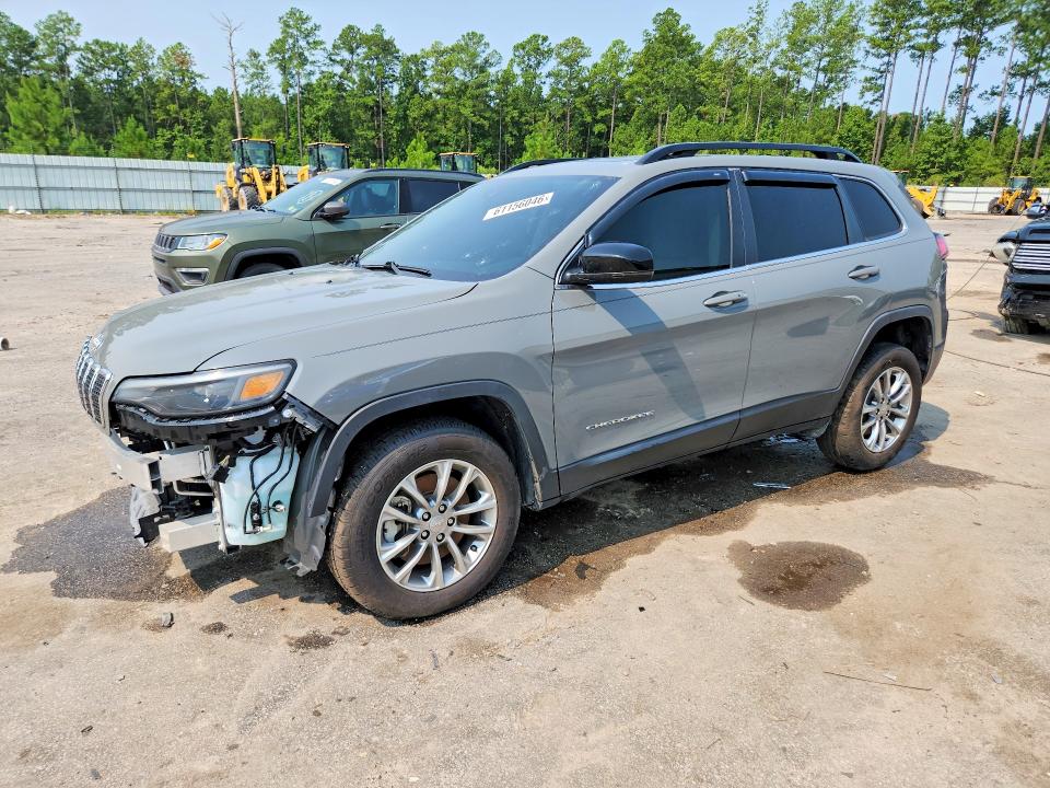 61156046 :رقم المزاد ، 1C4PJMMX6ND520309 vin ، 2022 Jeep Cherokee مزاد بيع