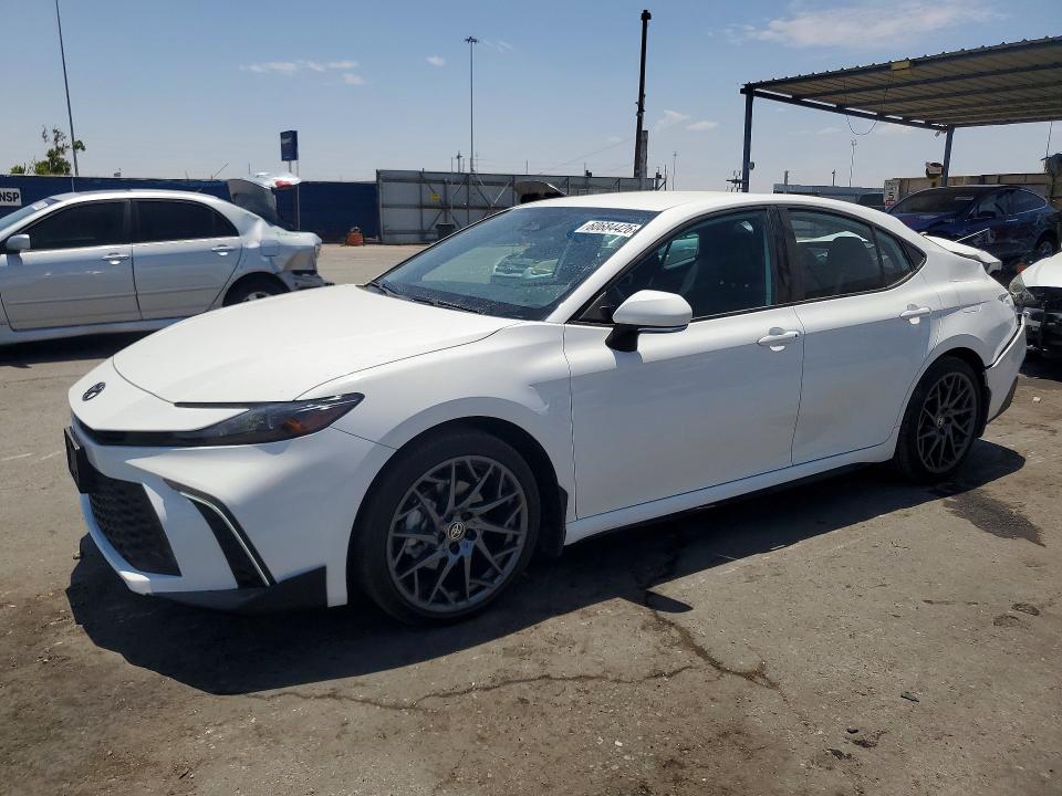 60684426 :رقم المزاد ، 4T1DAACK2TU214983 vin ، 2026 Toyota Camry مزاد بيع