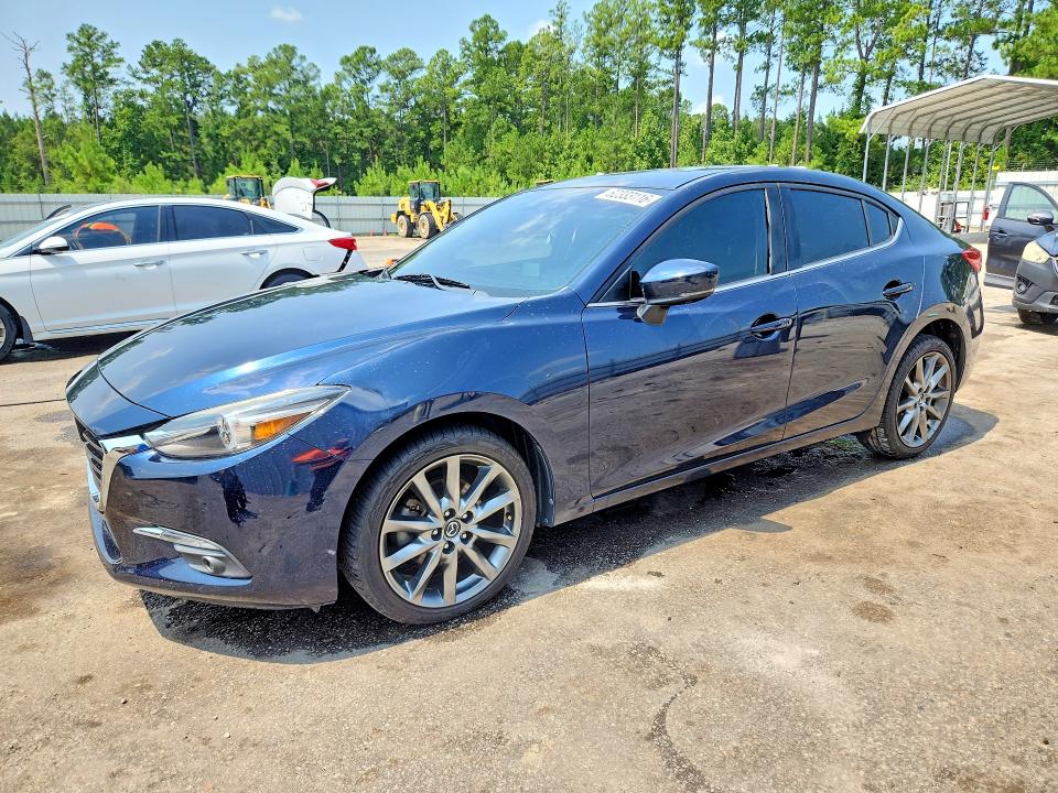 62333116 :رقم المزاد ، 3MZBN1W34JM218620 vin ، 2018 Mazda 3 مزاد بيع