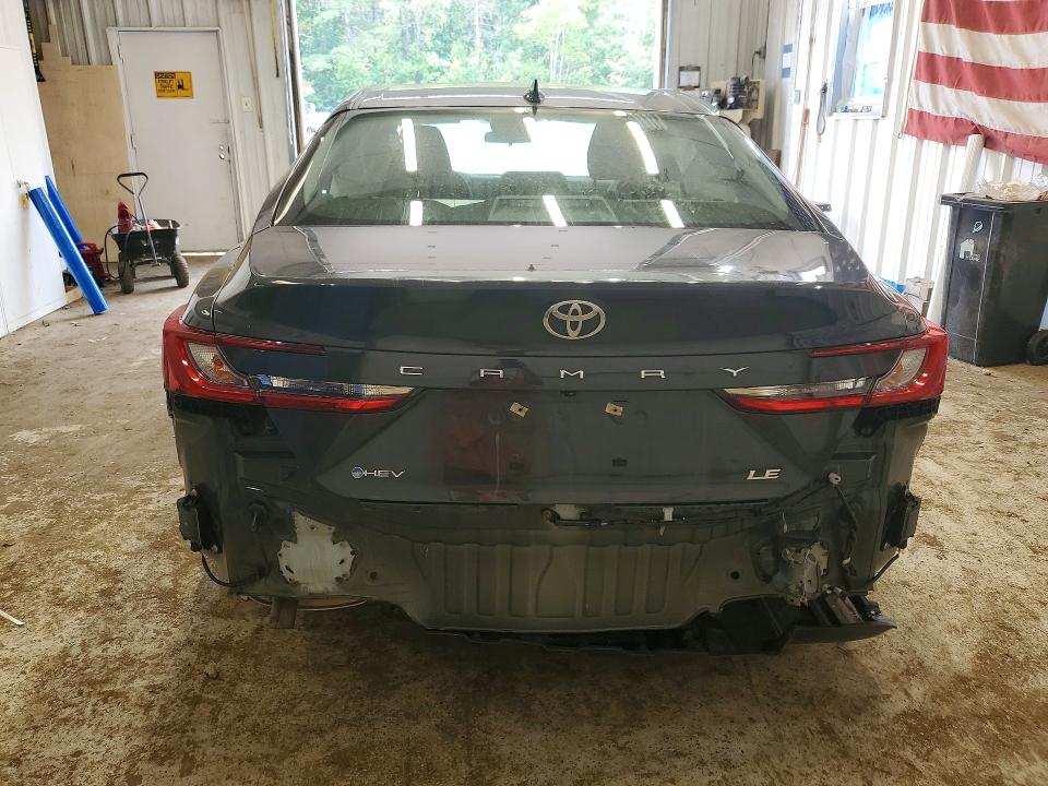 Продажа на аукционе авто 2025 Toyota Camry, vin: 4T1DAACK2SU000929, номер лота: 61371896