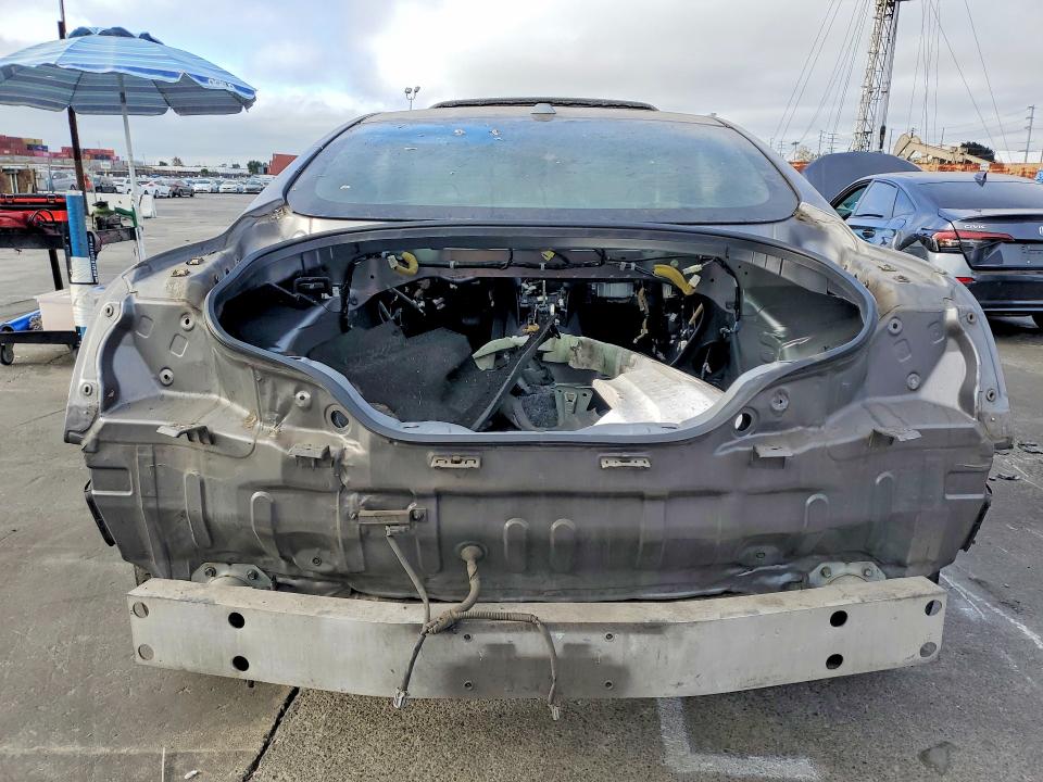 2014 Infiniti Q60 Coupe მანქანა იყიდება აუქციონზე, vin: JN1CV6EK2EM112958, აუქციონის ნომერი: 62330516