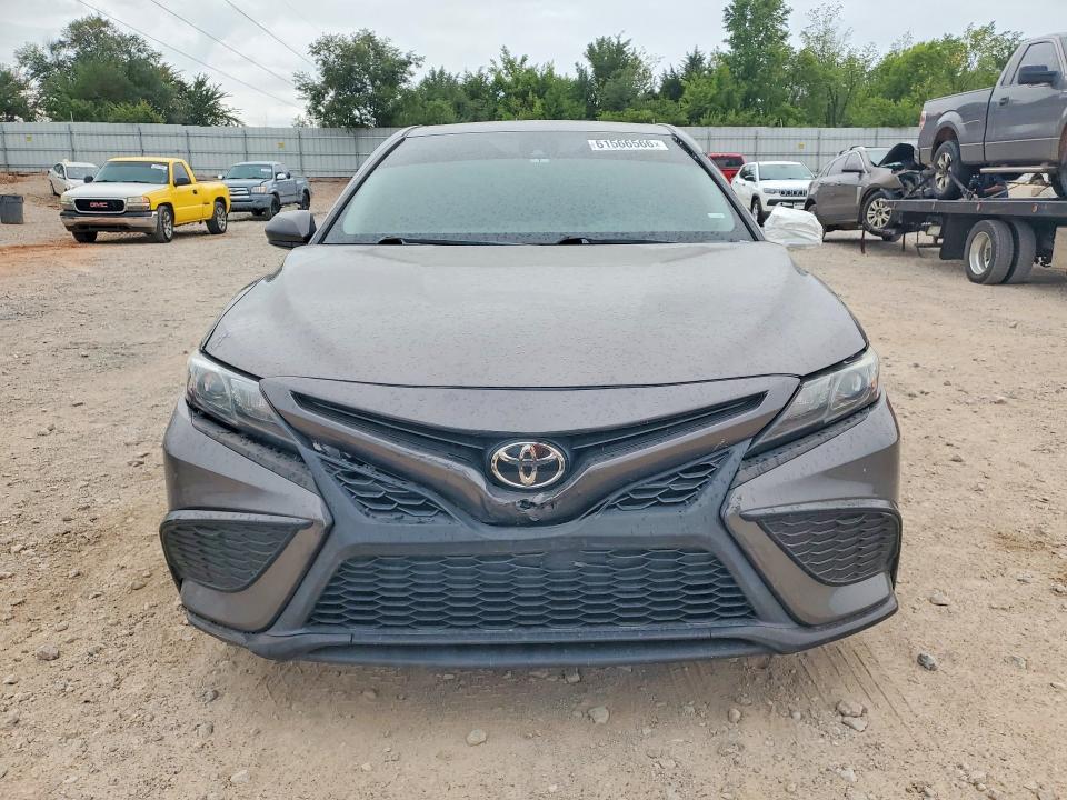 Продажа на аукционе авто 2021 Toyota Camry, vin: 4T1G11AKXMU409263, номер лота: 61566566