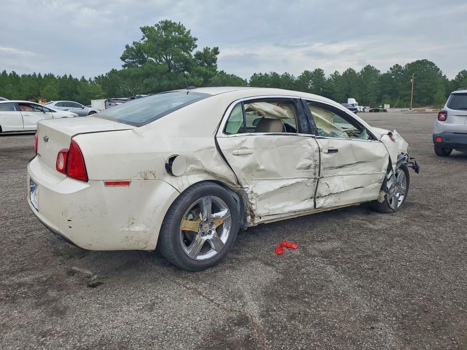 60539736 :رقم المزاد ، 1G1ZD5E78BF378235 vin ، 2011 Chevrolet Malibu مزاد بيع
