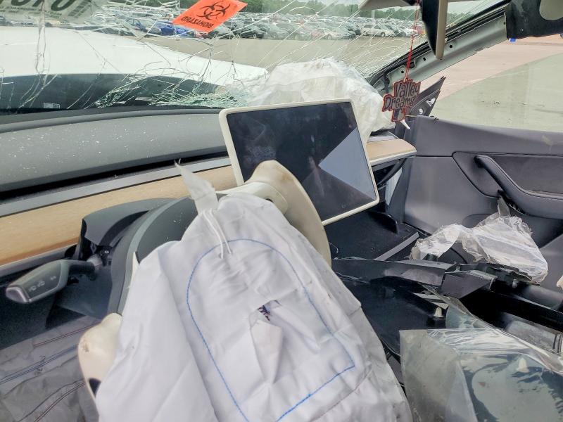 61373686 :رقم المزاد ، 5YJYGDEE7LF012436 vin ، 2020 Tesla Model Y مزاد بيع