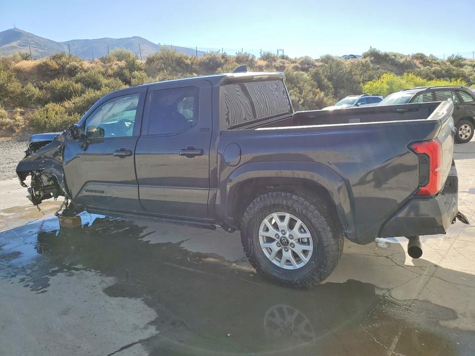 62210796 :رقم المزاد ، 3TMLB5JN6TM270656 vin ، 2026 Toyota Tacoma مزاد بيع