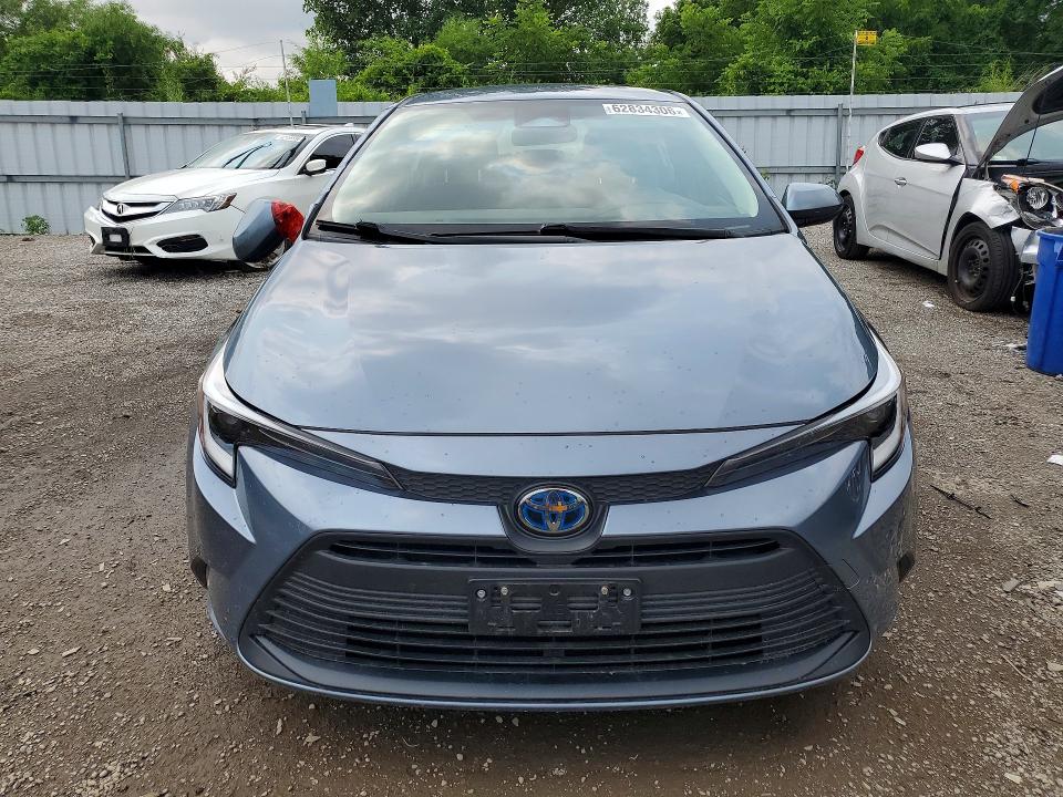 62834306 :رقم المزاد ، JTDBCMFE0P3016363 vin ، 2023 Toyota Corolla Hybrid مزاد بيع