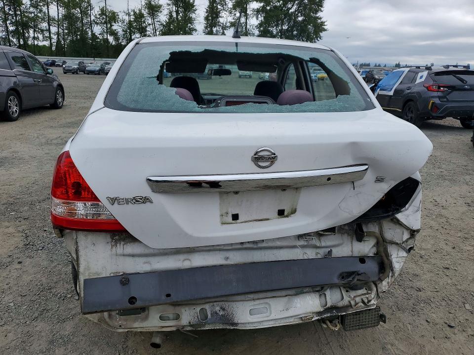 59709636 :رقم المزاد ، 3N1BC11E17L405686 vin ، 2007 Nissan Versa مزاد بيع