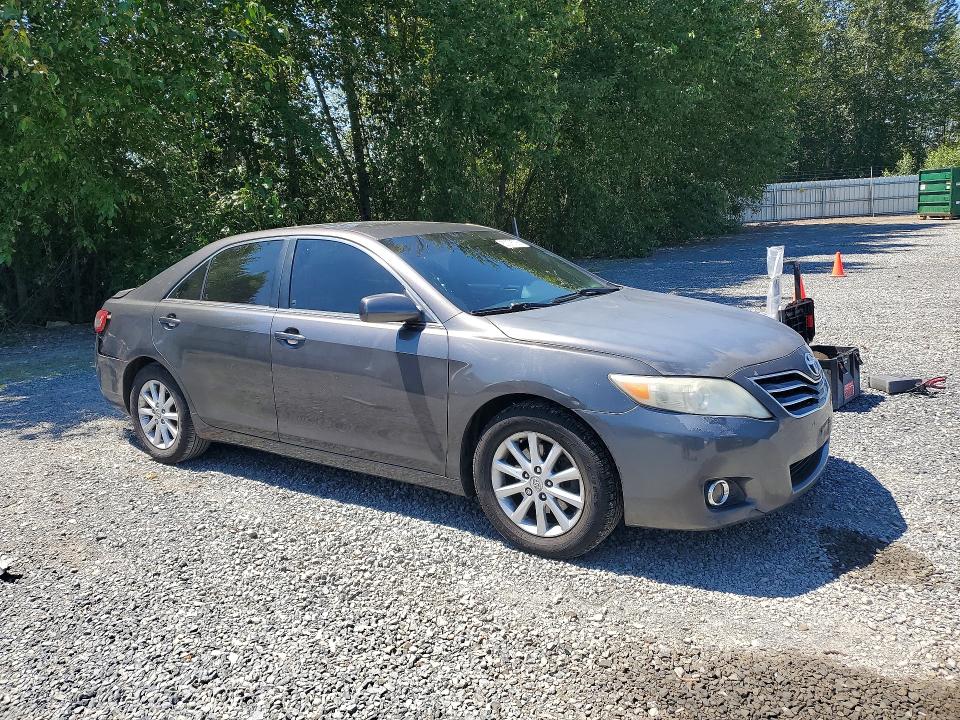 60076706 :رقم المزاد ، 4T4BF3EK9BR144243 vin ، 2011 Toyota Camry مزاد بيع