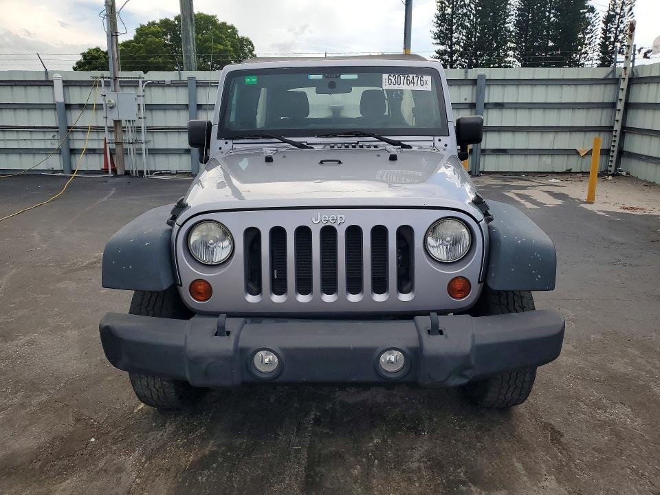 Продаж на аукціоні авто 2013 Jeep Wrangler Unlimited, vin: 1C4BJWDG2DL705824, номер лоту: 63076476