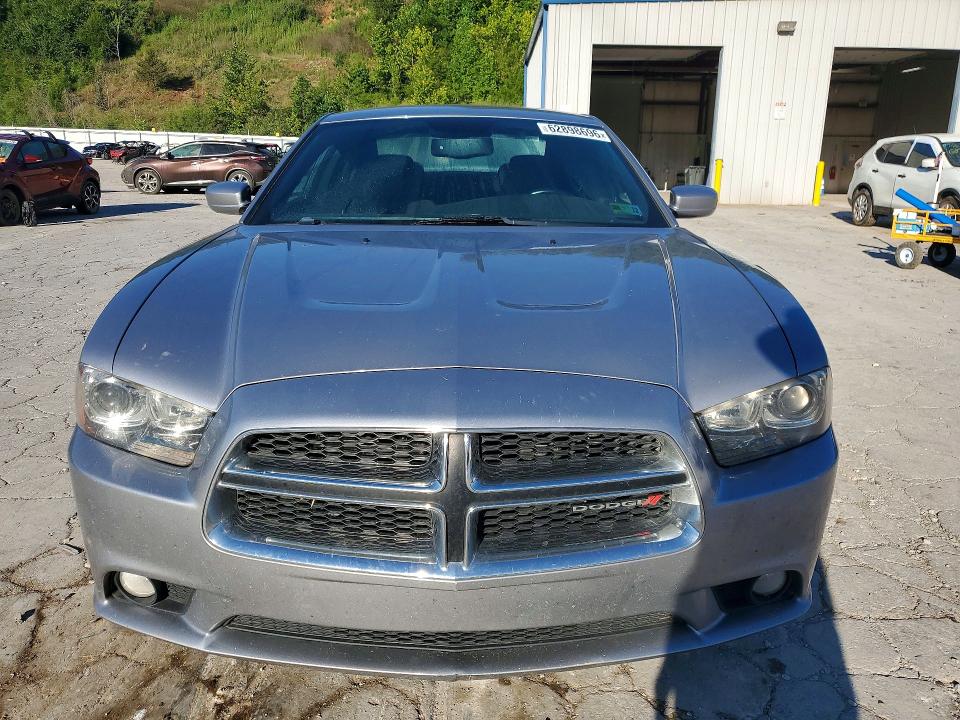 62898696 :رقم المزاد ، 2C3CDXCT5EH338047 vin ، 2014 Dodge Charger مزاد بيع