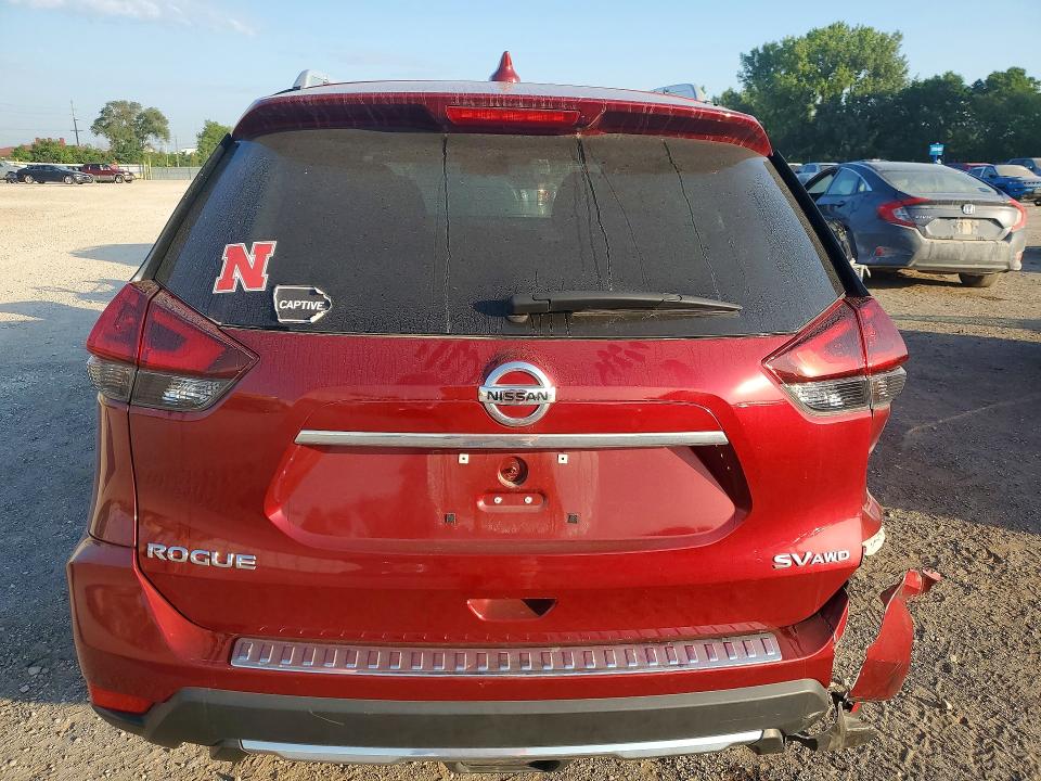 Продаж на аукціоні авто 2018 Nissan Rogue, vin: 5N1AT2MV0JC740608, номер лоту: 61084006