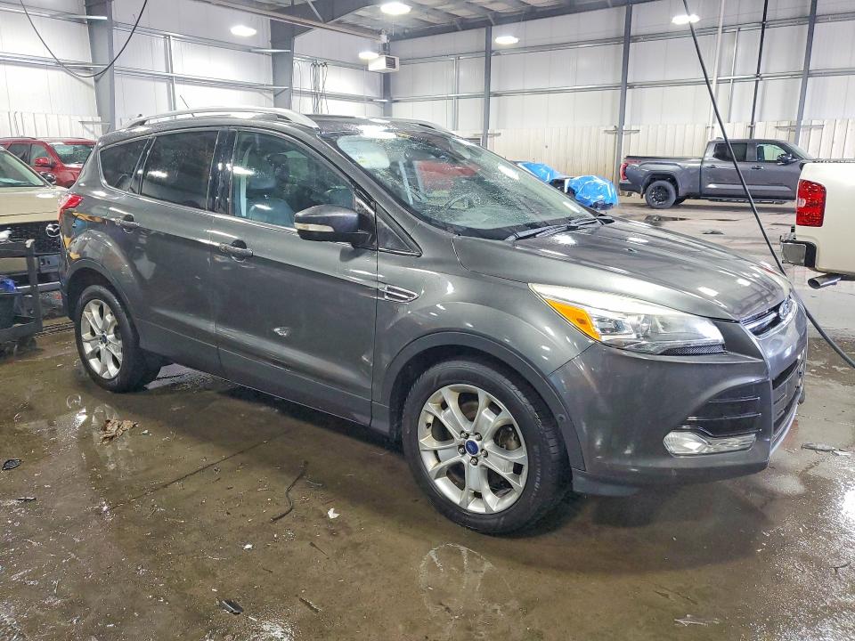 59862396 :رقم المزاد ، 1FMCU9JX9FUB28106 vin ، 2015 Ford Escape مزاد بيع