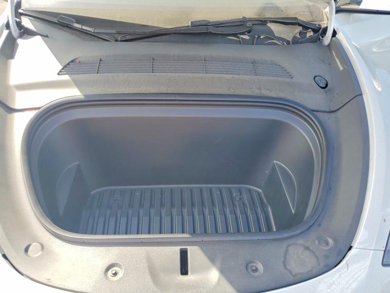 61442986 :رقم المزاد ، 7SAYGDEF6RF128103 vin ، 2024 Tesla Model Y مزاد بيع