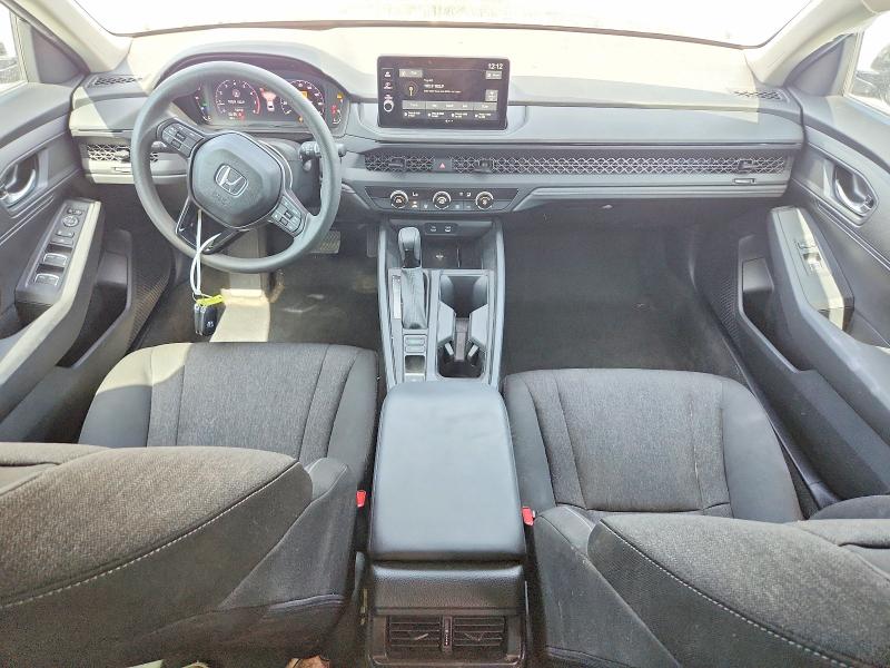 61623316 :رقم المزاد ، 1HGCY1F26TA015932 vin ، 2026 Honda Accord مزاد بيع