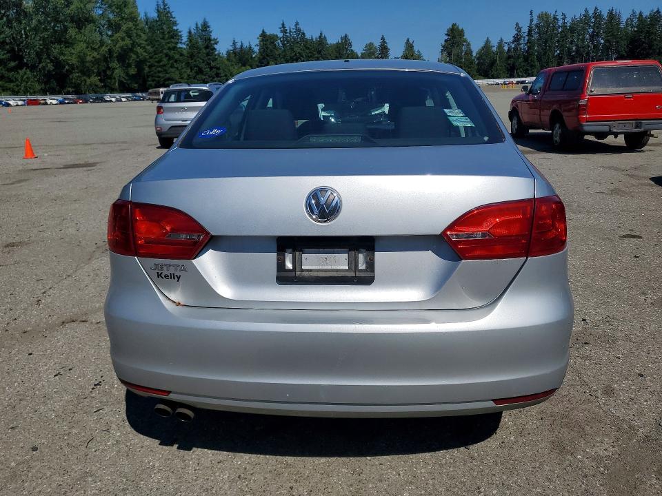 54838226 :رقم المزاد ، 3VW1K7AJXEM321592 vin ، 2014 Volkswagen Jetta مزاد بيع