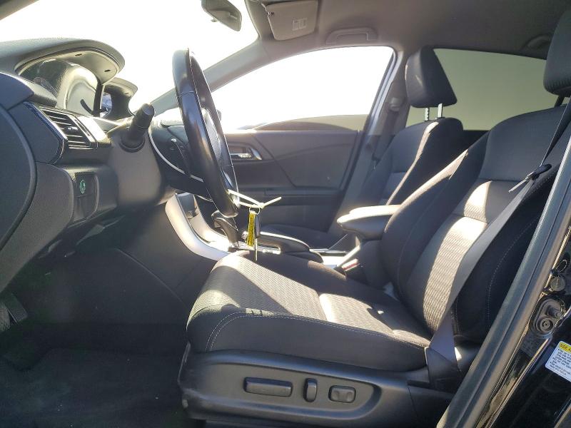 2015 Honda Accord მანქანა იყიდება აუქციონზე, vin: 1HGCR2F56FA228560, აუქციონის ნომერი: 60126646
