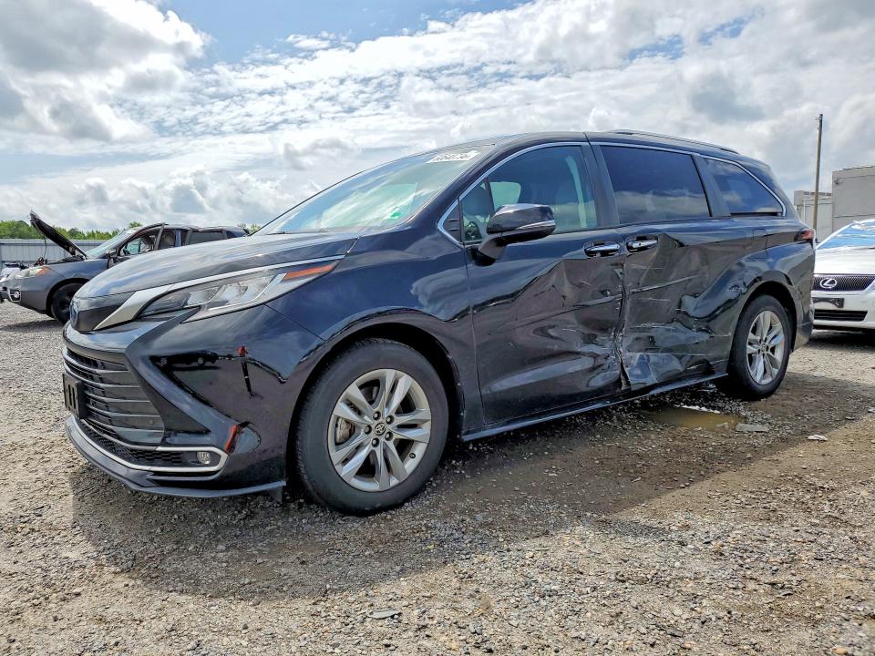 60640796 :رقم المزاد ، 5TDZSKFC9PS092781 vin ، 2023 Toyota Sienna مزاد بيع
