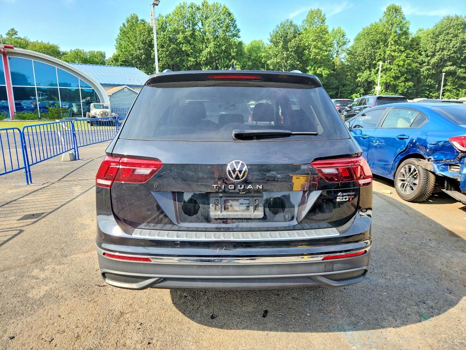 62643096 :رقم المزاد ، 3VV5B7AX7RM212913 vin ، 2024 Volkswagen Tiguan مزاد بيع