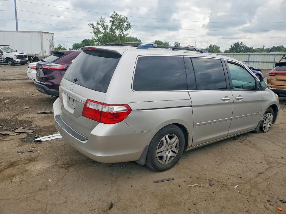 62969126 :رقم المزاد ، 5FNRL384X7B458146 vin ، 2007 Honda Odyssey مزاد بيع