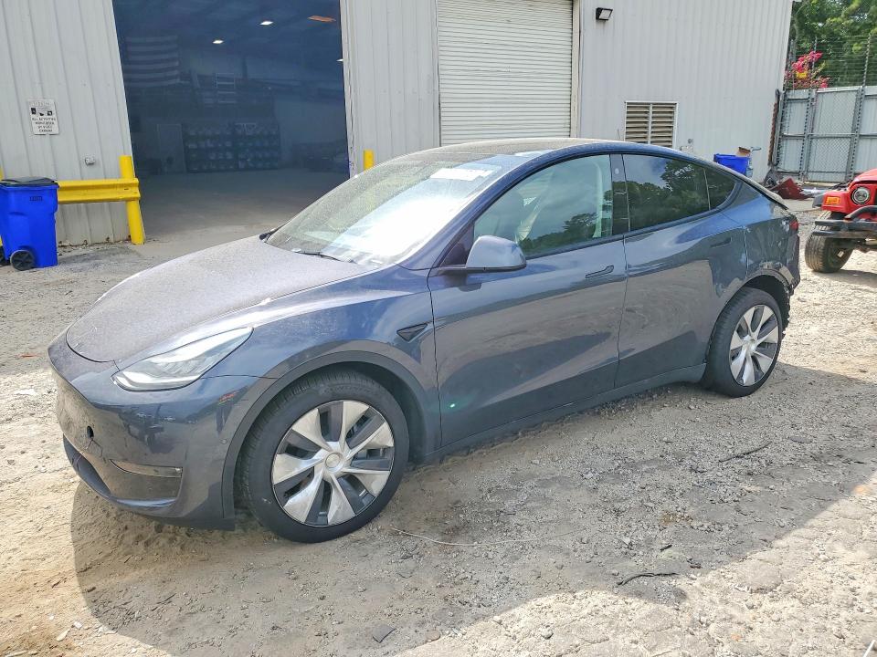 Продажа на аукционе авто 2021 Tesla Model Y, vin: 5YJYGDEEXMF142003, номер лота: 59614776