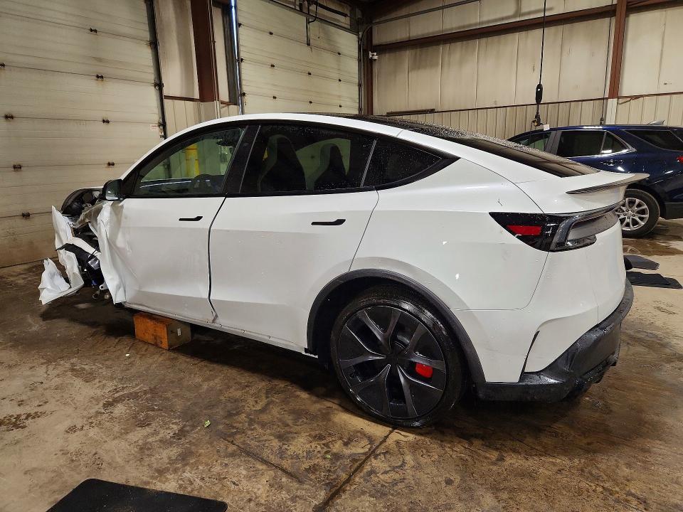 62336416 :رقم المزاد ، 7SAYGDETXTA633524 vin ، 2026 Tesla Model Y مزاد بيع
