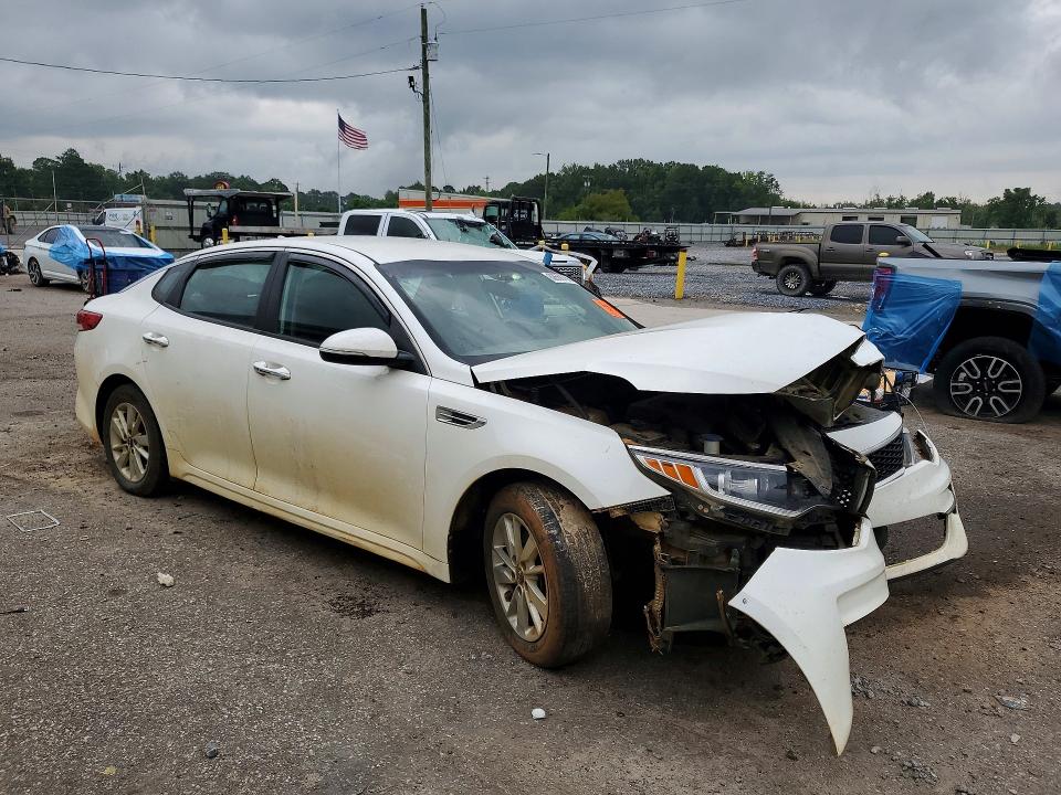 62666766 :رقم المزاد ، KNAGT4L34J5216180 vin ، 2018 Kia Optima مزاد بيع