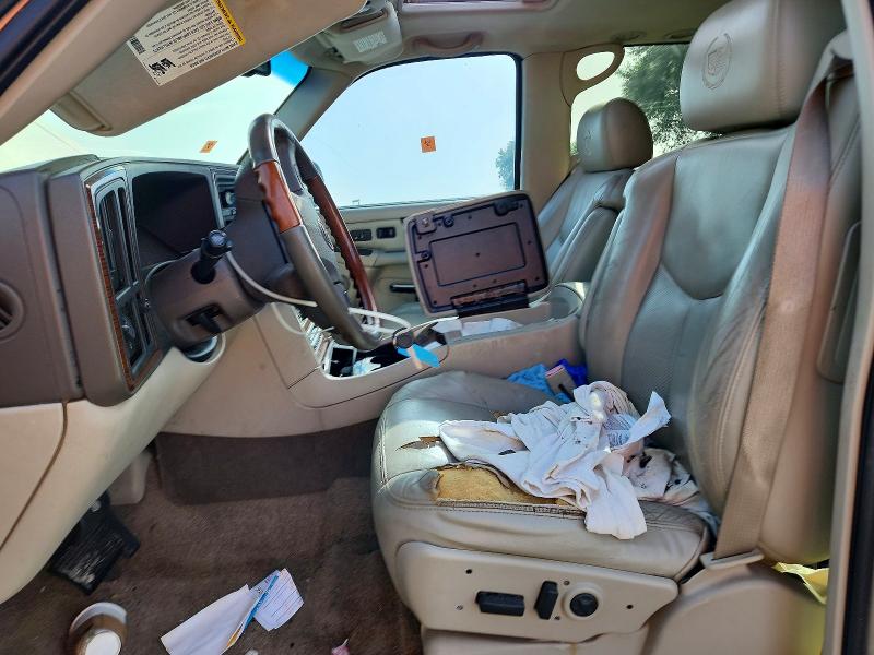 59880976 :رقم المزاد ، 1GYEK63N53R281362 vin ، 2003 Cadillac Escalade مزاد بيع