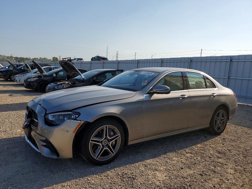 Продажа на аукционе авто 2022 Mercedes-benz E, vin: W1KZF8EB4NB029467, номер лота: 61039026